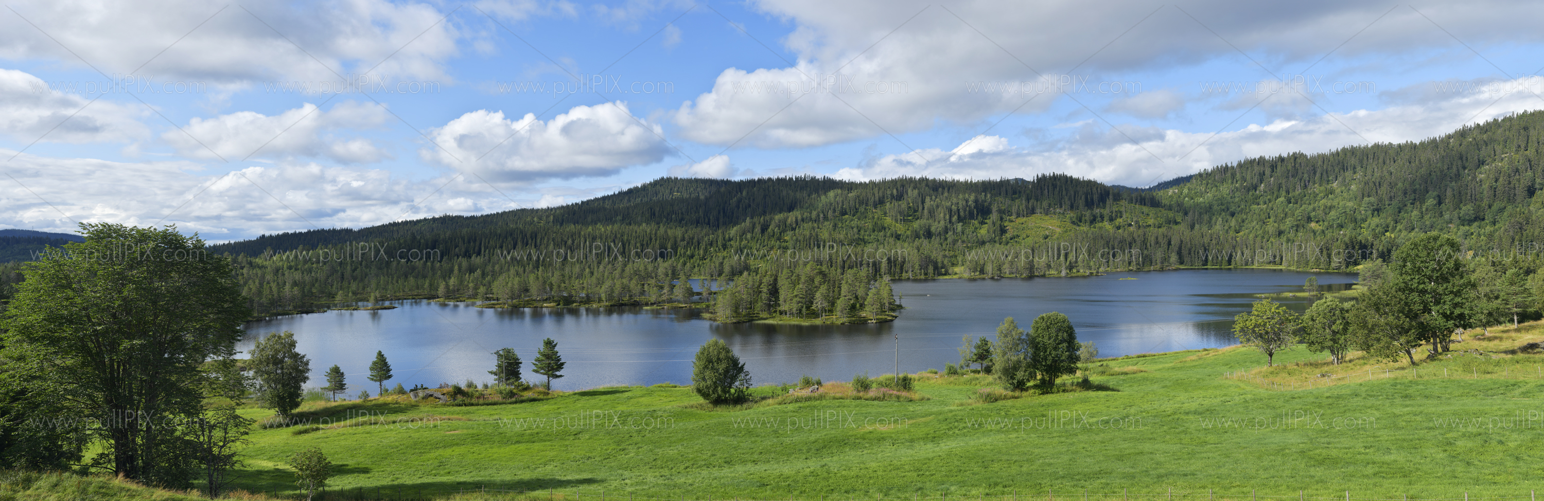 Preview norwegische seenlandschaft.jpg